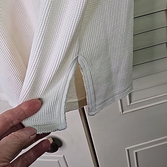 Lucky Brand Top Scoop Neck White Size XL Oversized NWT - Picture 6 of 8